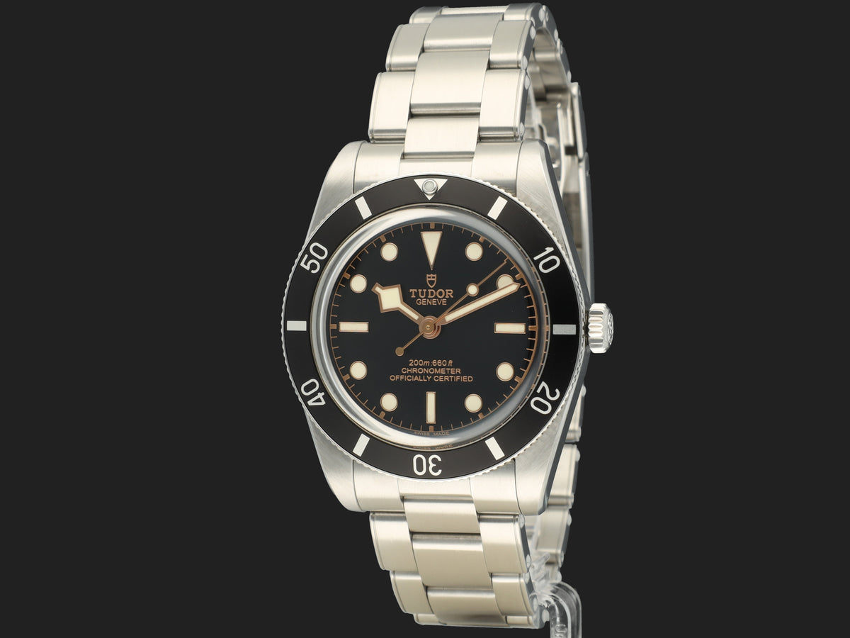 Tudor Black Bay 54 Black 79000N (1)