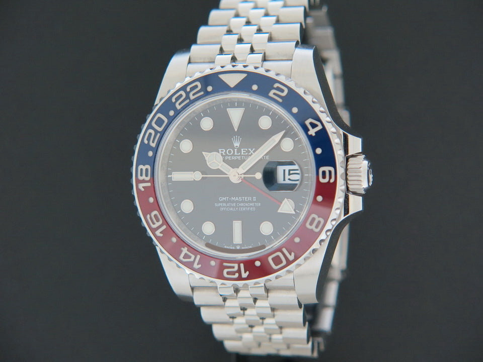 Rolex GMT-Master II 126710 BLRO "Pepsi" (1)