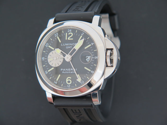 Panerai Luminor Marina GMT /