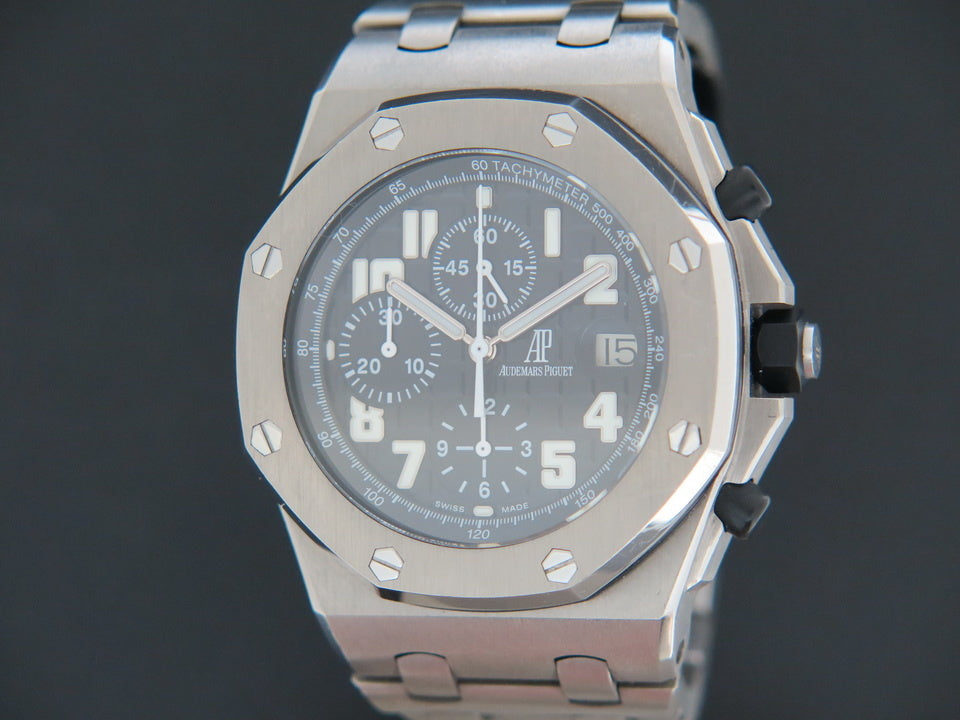 Audemars Piguet Royal Oak Offshore Black Dial Titanium 25721TI.OO.1000TI.06.A 79230B (1)
