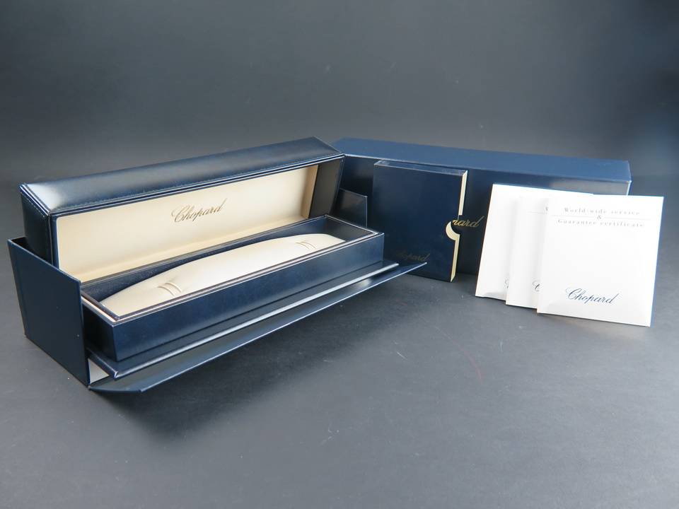 Chopard Box and booklets (1)