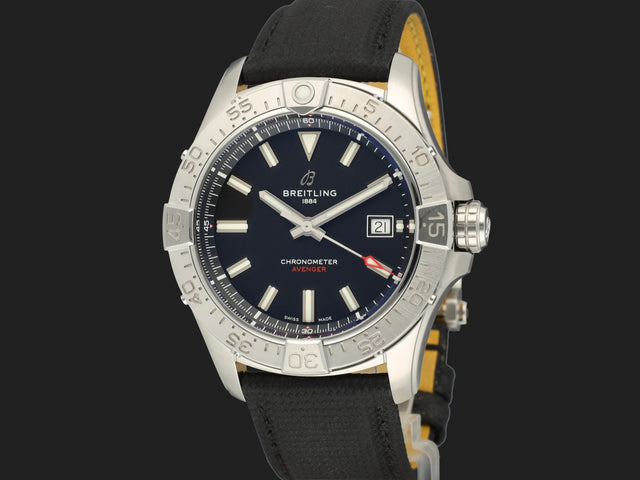 Breitling Breitling Avenger 42 Black Dial