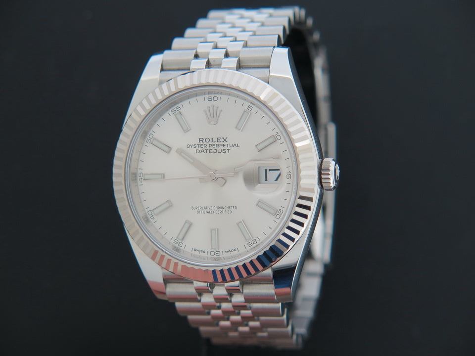 Rolex  Datejust 41 Silver Dial  126334    (1)