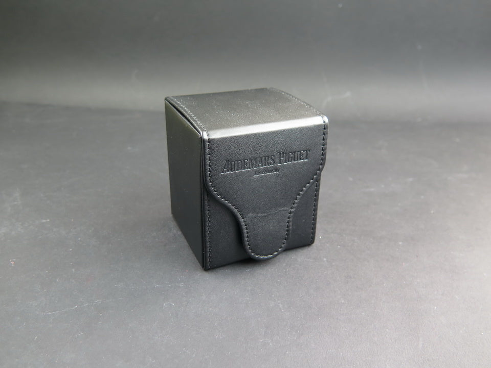 Audemars Piguet Travel Box (1)