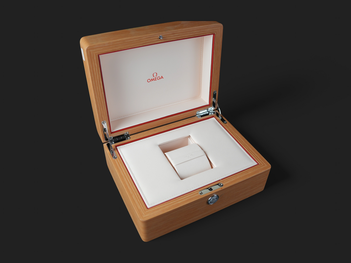 Omega Box  (1)