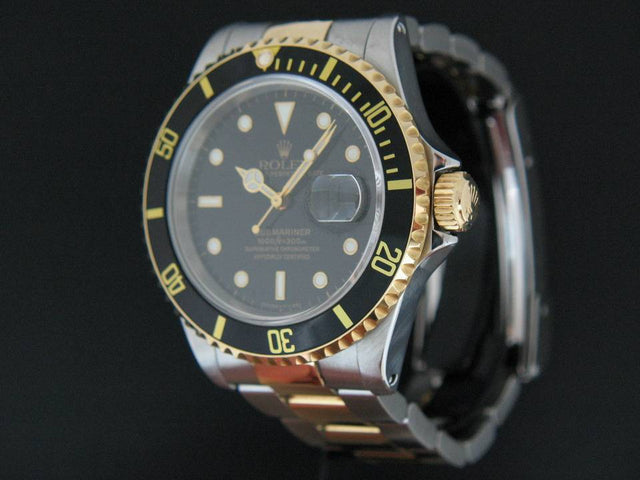 Rolex Oyster Perpetual Submariner Date