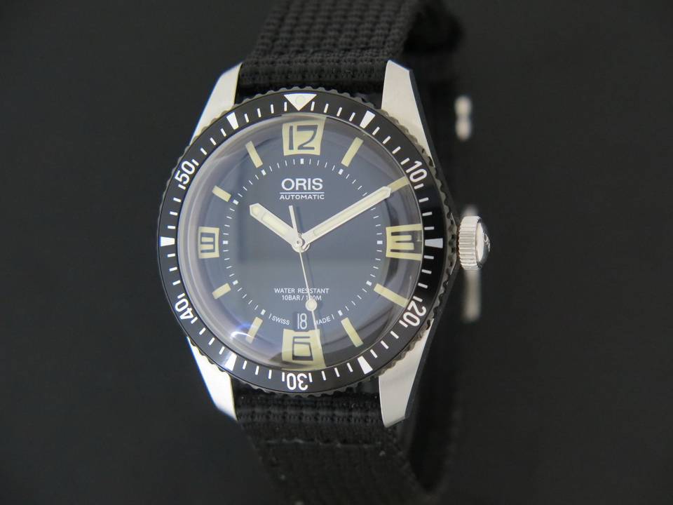 Oris Divers Sixty-Five (1)