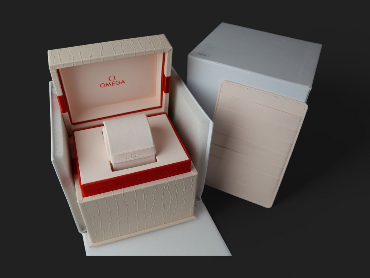 Omega Box Set    (1)